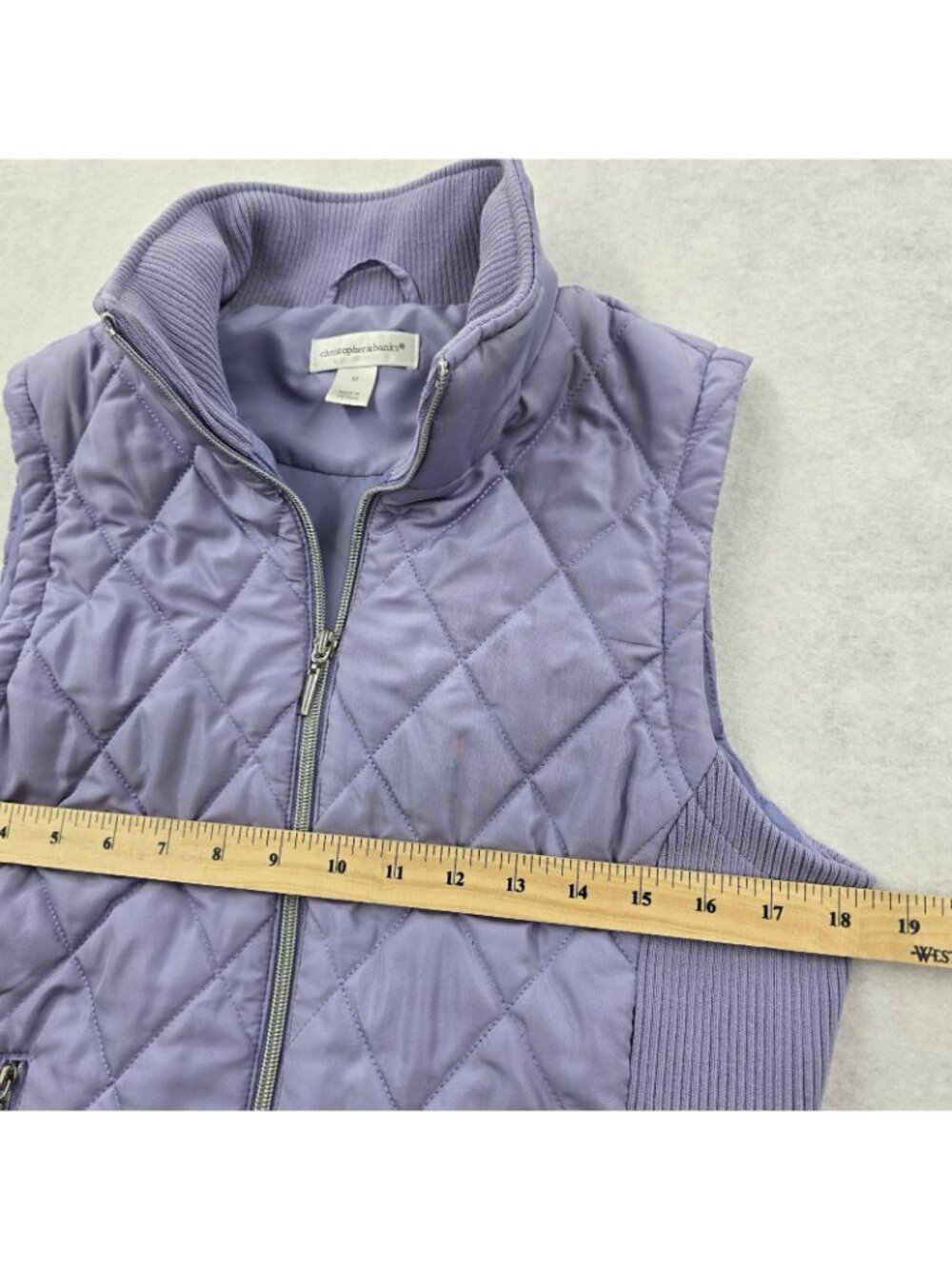 Lot of 3 Christopher Banks Quilted Vests Sz M Full Zip Layering Casual Outdoor - Picture 5 of 16